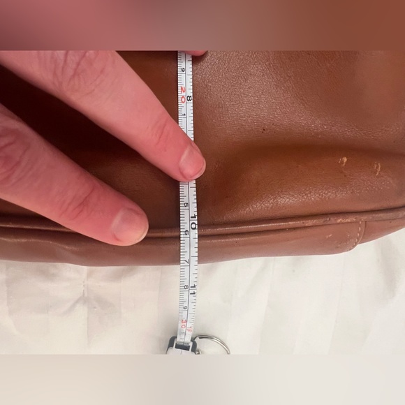 Gucci Diana Large Hobo Shoulder Bag - Picture 13 of 15